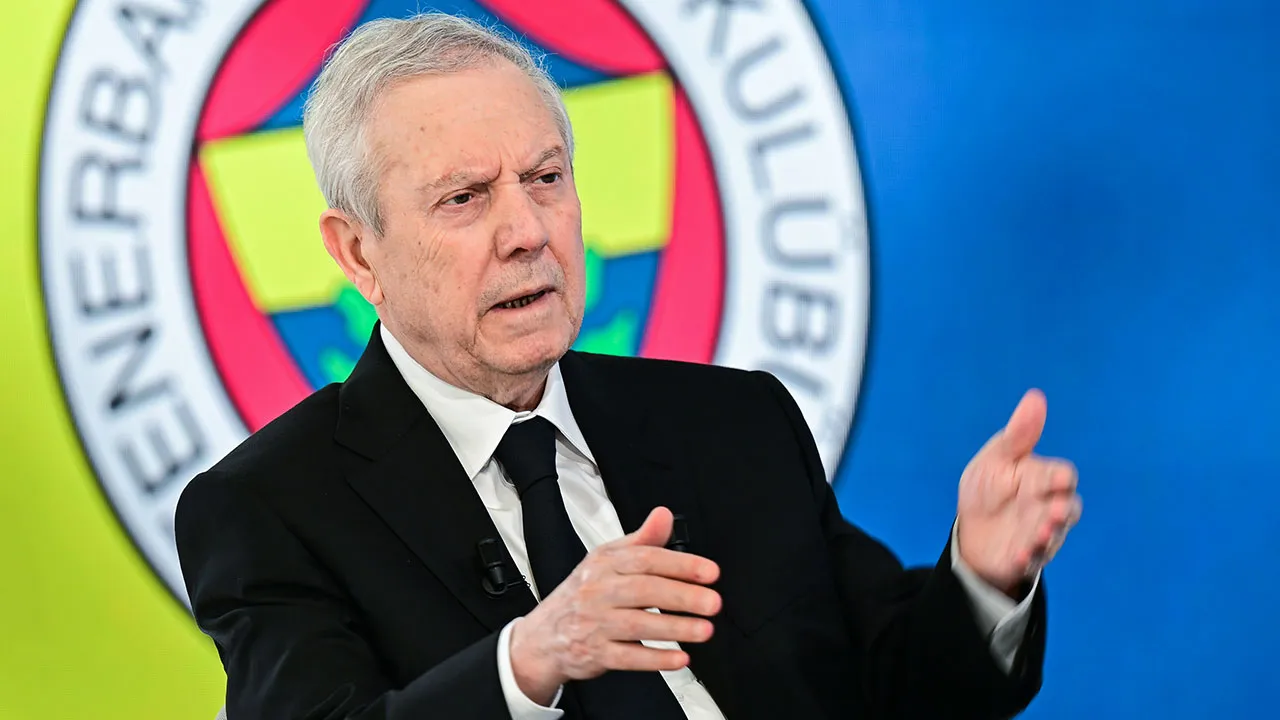 Aziz Yıldırım'dan sert açıklama: "Çalınmış puanlarla şampiyon olanlar..."