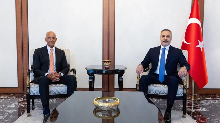 Dışişleri Bakanı Hakan Fidan, ABD Büyükelçisi Barrack ile görüştü