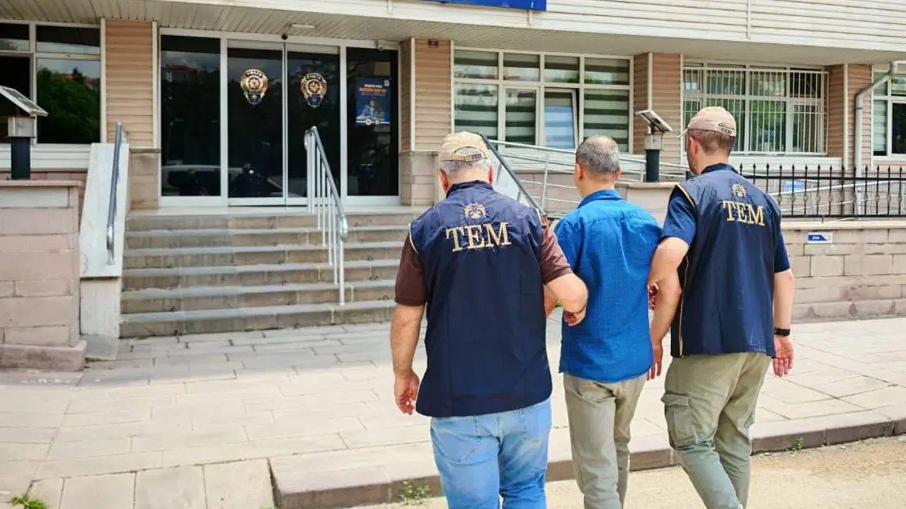 Kırıkkale’de FETÖ hükümlüsü eski yüzbaşı yakalandı