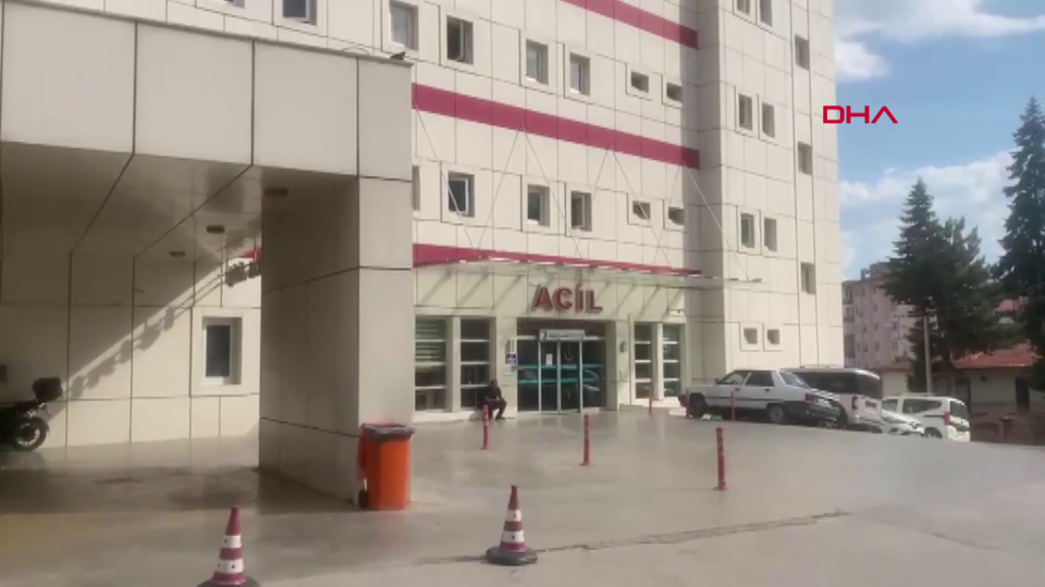 Tarım ilacı şüphesi! Dalından kiraz yediler, hayatlarını kaybettiler!