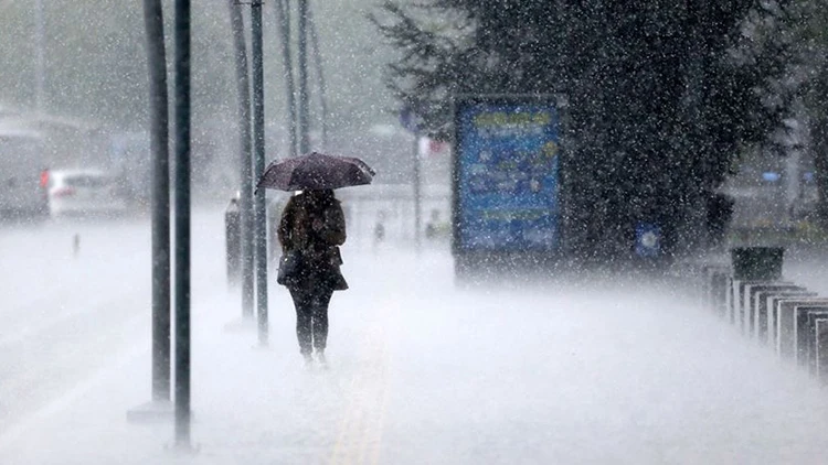 Meteoroloji'den birçok bölge için yerel sağanak yağış uyarısı