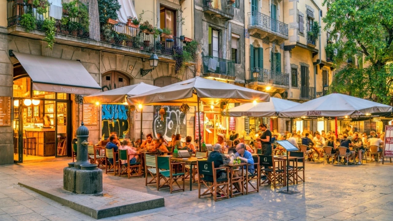 Popüler kent, turistlere savaş açtı: Vergiler üç katına çıkıyor
