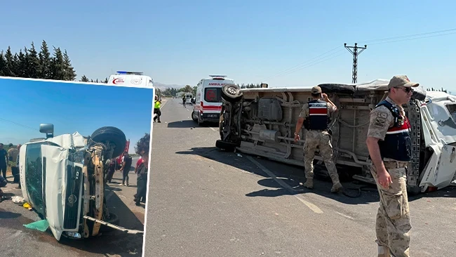 Hatay'da tarım işçilerini taşıyan minibüs devrildi: 5 kişi yaralandı