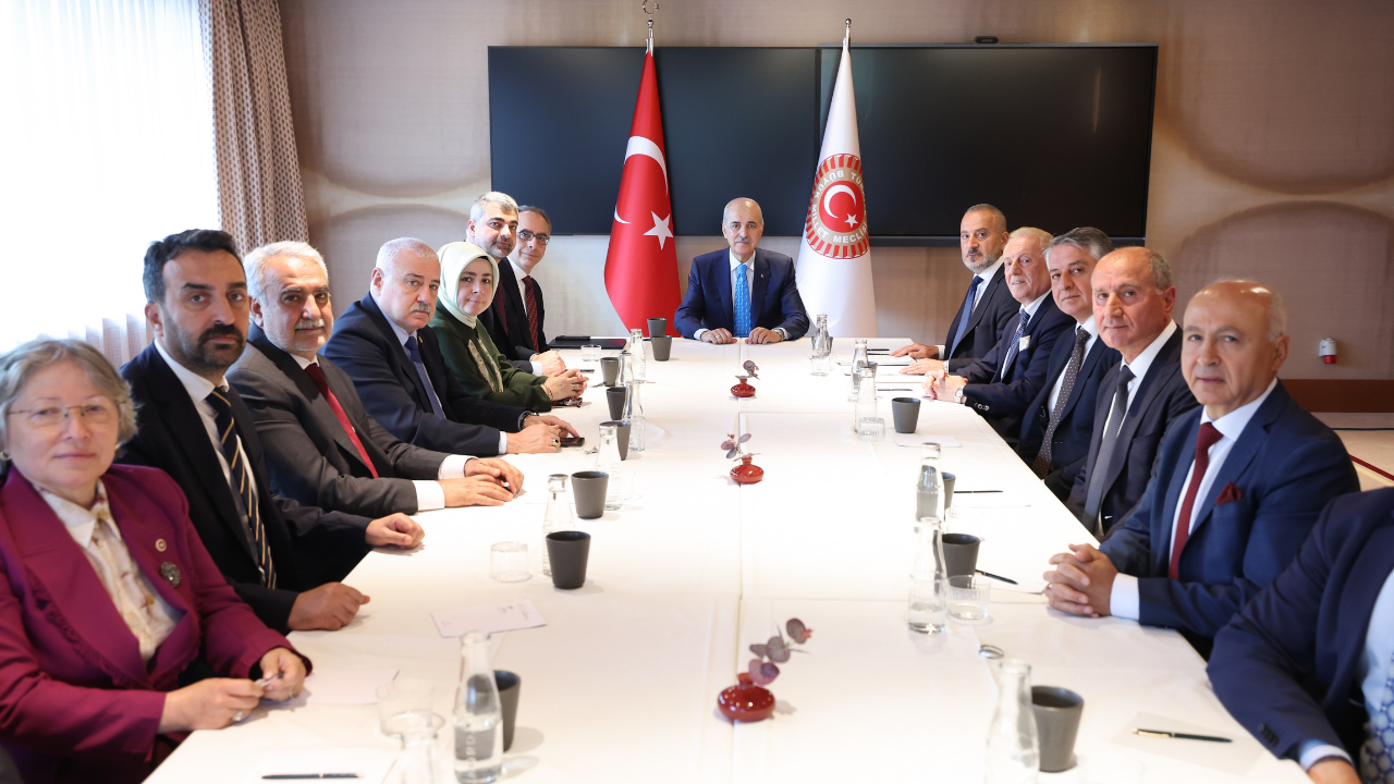 TBMM Başkanı Kurtulmuş, Süryani toplumu temsilcilerini kabul etti