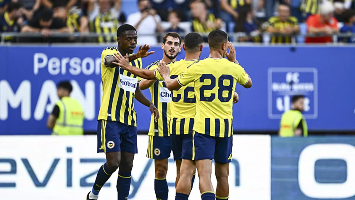 Fenerbahçe-Pogon Szczecin maçı! Sarı-lacivertlilerden 4 gollü prova!