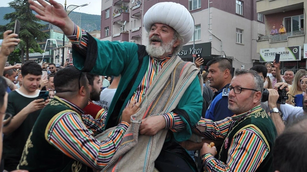 AKP'li vekilin terk ettiği şenlik sonrası Müfit Can Saçıntı sessizliğini bozdu
