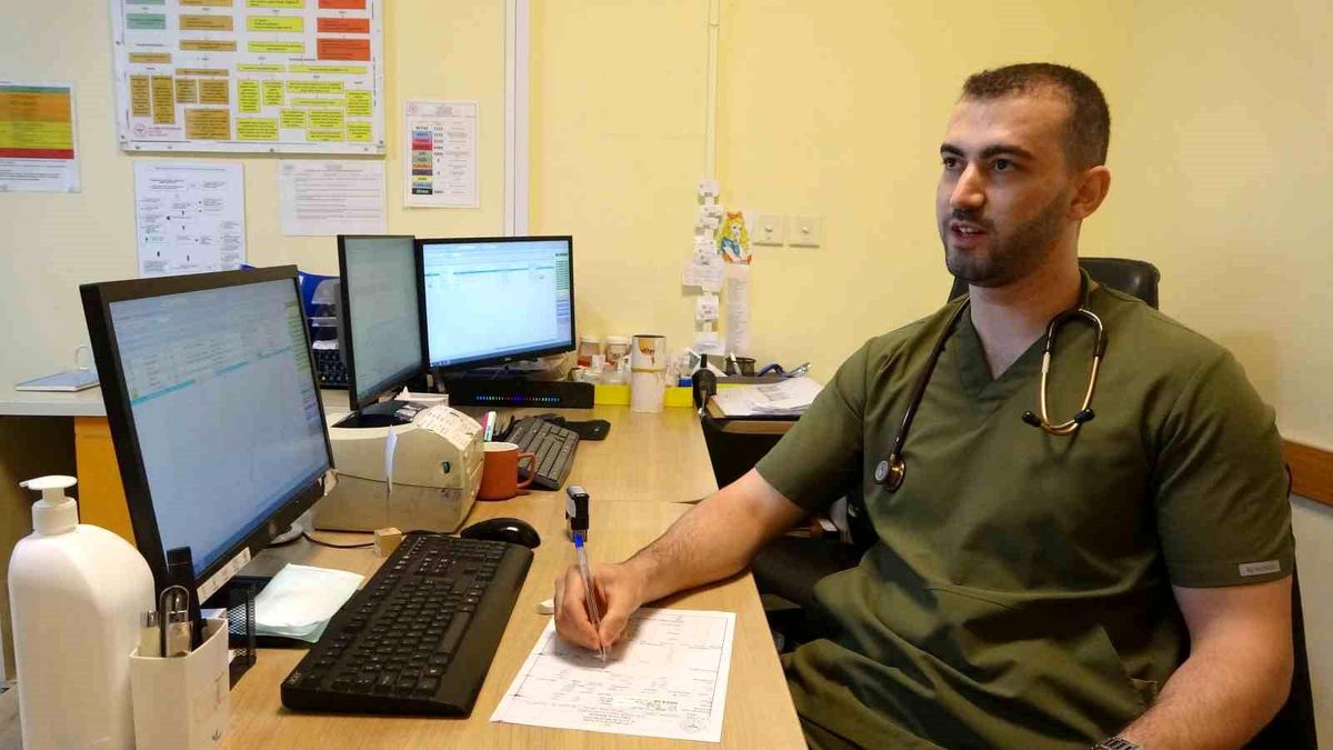 Çanakkale'de tıbbi laboratuvar teknisyenliğinden doktorluğa
