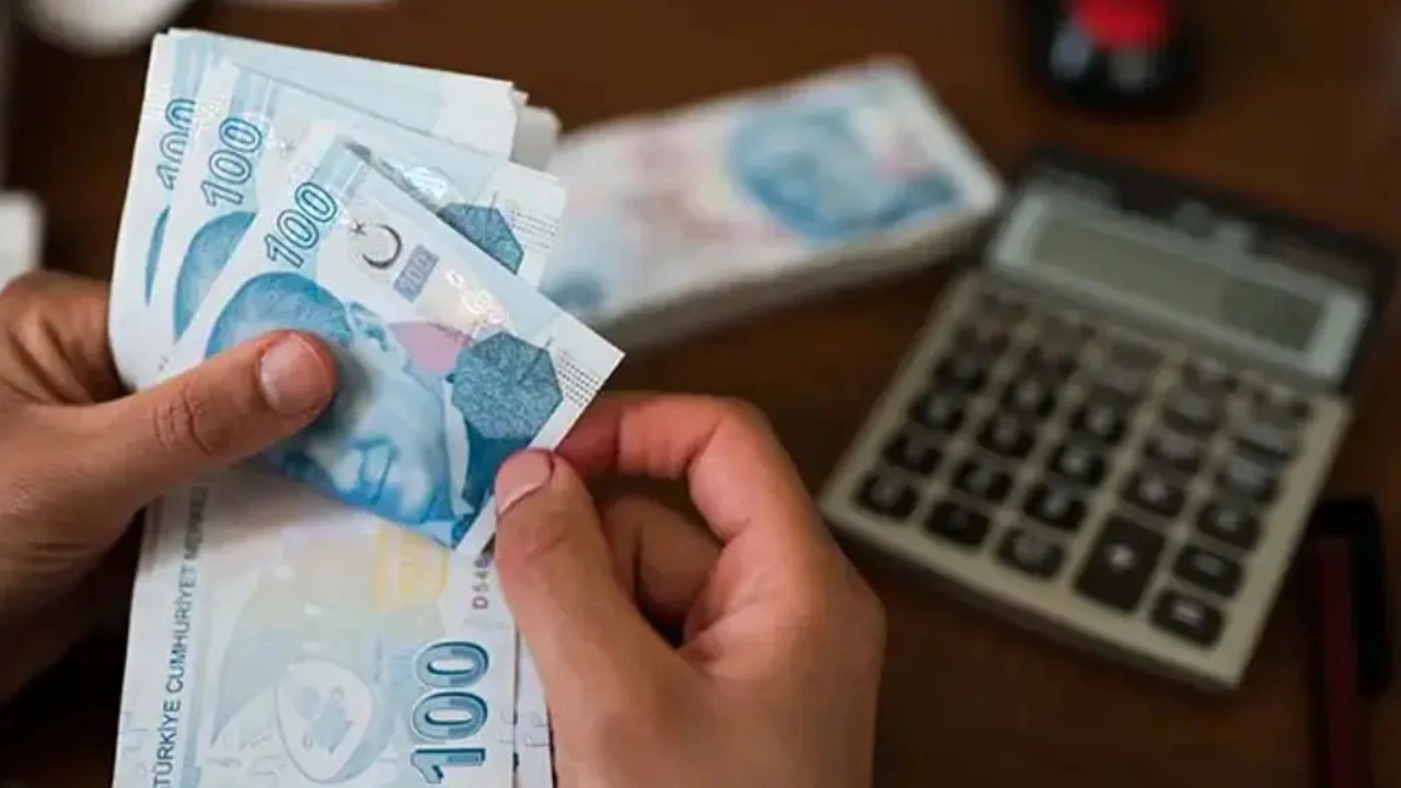 Emeklilikte tüm hesabı değiştirecek! Çalışanın derdini çözecek tek çareyi açıkladı