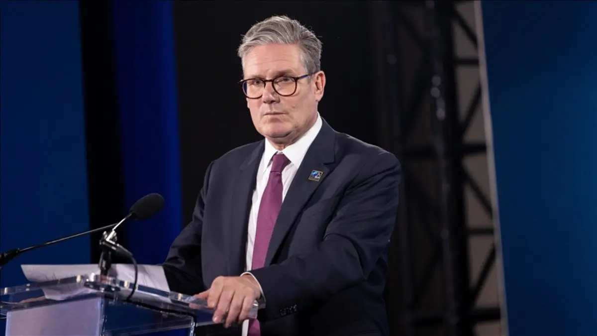 İngiltere Başbakanı Keir Starmer istifa etti!
