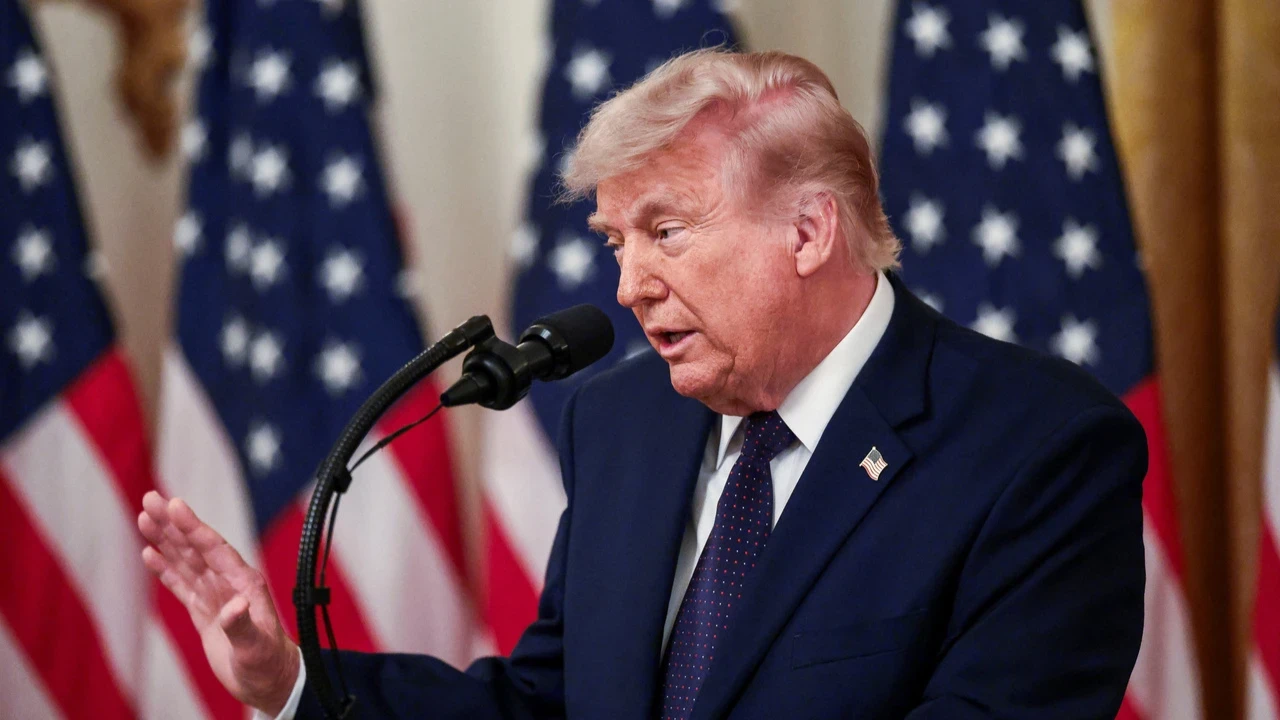 Trump'tan 2028 için adaylık açıklaması