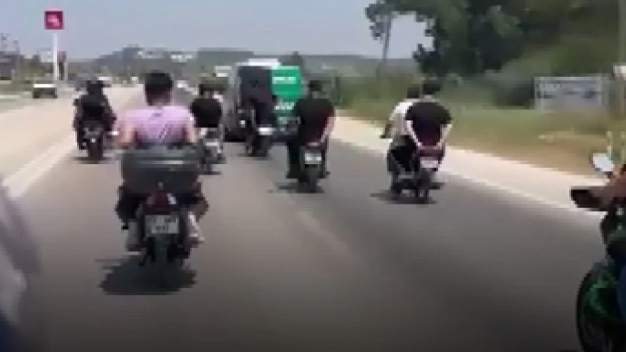 Arkadaşlarından Atakan’a son konvoy: Motosikletlerle uğurladılar