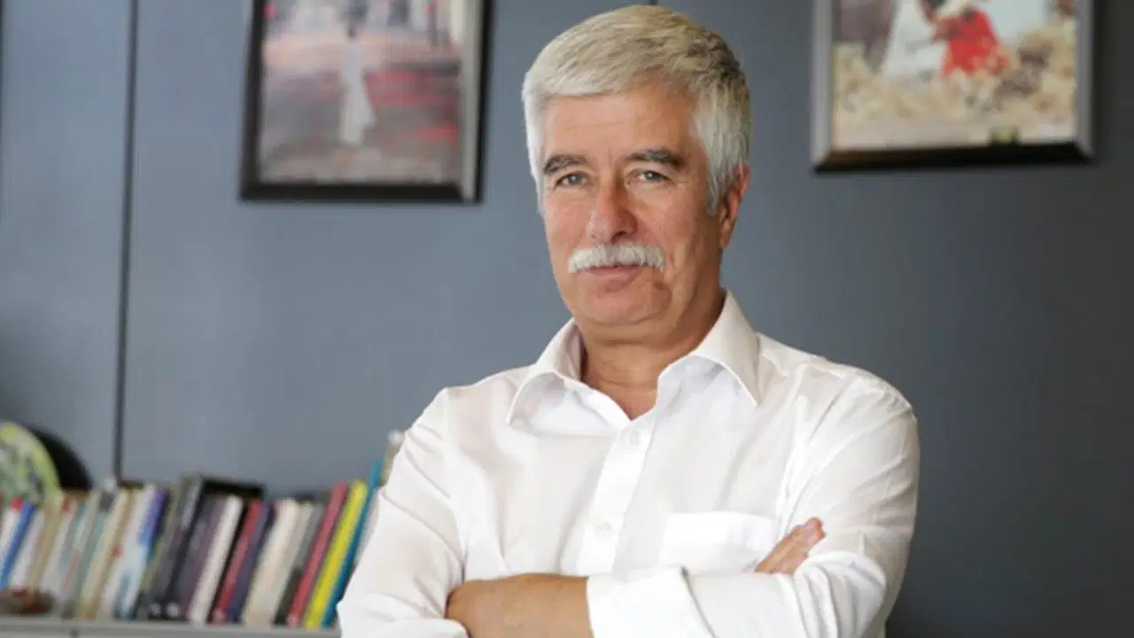 Faruk Bildirici, AKP'ye yeniden üye yapılınca isyan etti: 'Sorumlusunu ortaya çıkarmıyorsanız sahte üye kaydetmek parti politikanız'