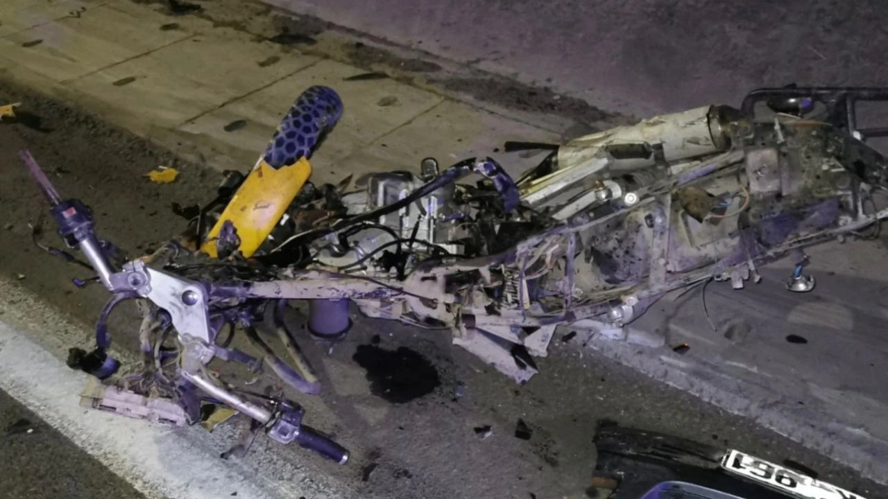 Tünelde otomobille çarpışan 26 yaşındaki motosiklet sürücüsü hayatını kaybetti