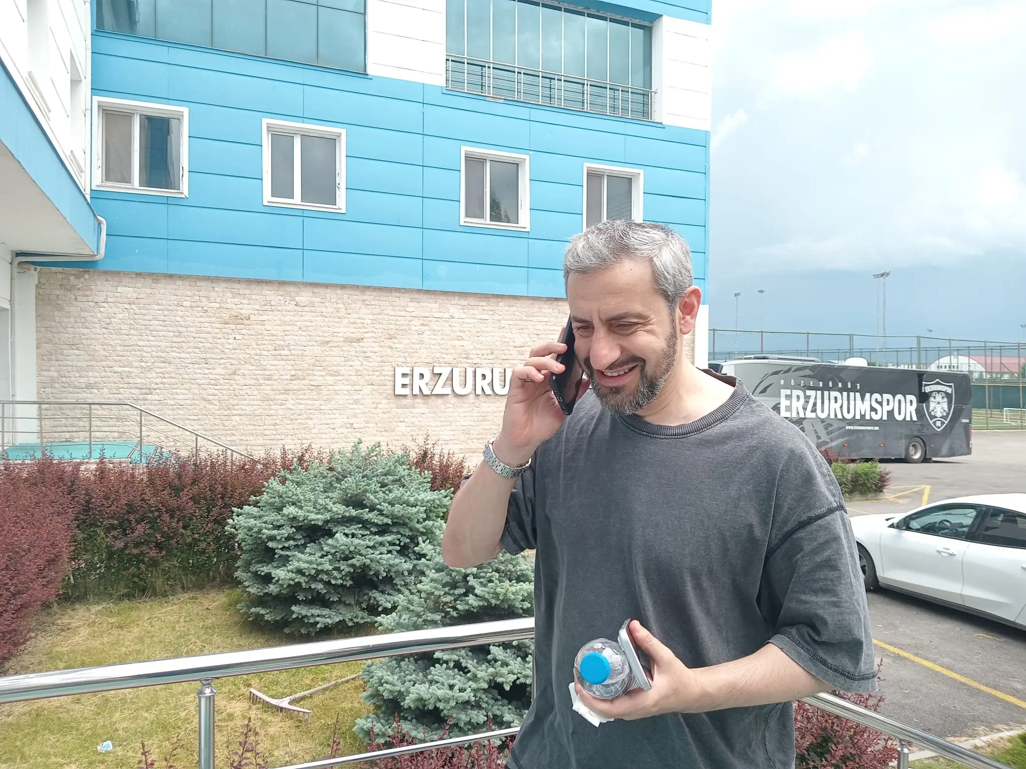Serkan Özbalta, Erzurum'a geldi