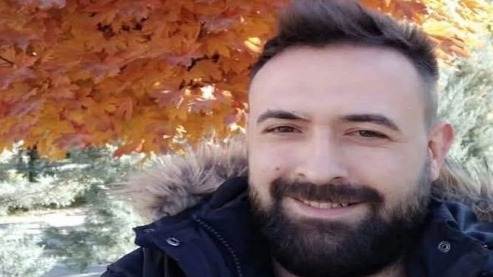 Parkta bıçaklanan kuaförden acı haber