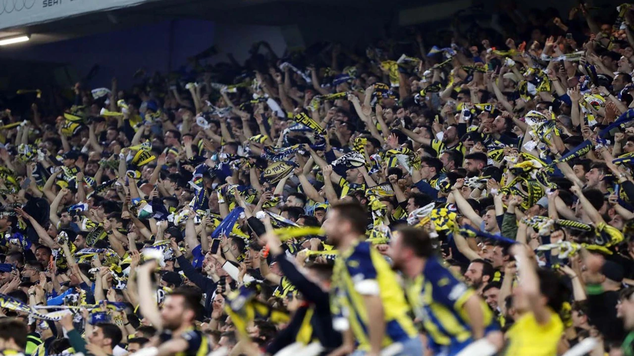 11 yıllık hasret bitti! Taraftarın sevgilisi Fenerbahçe’ye geri döndü