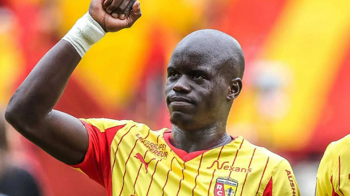 Lens ayrılığı duyurdu: Malang Sarr
