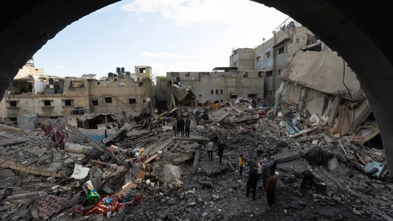 Hamas heyeti ateşkes müzakereleri için Kahire'de