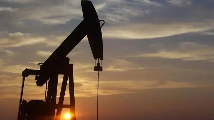 Son dakika... Petrol fiyatları savaş öncesi seviyesine geriledi