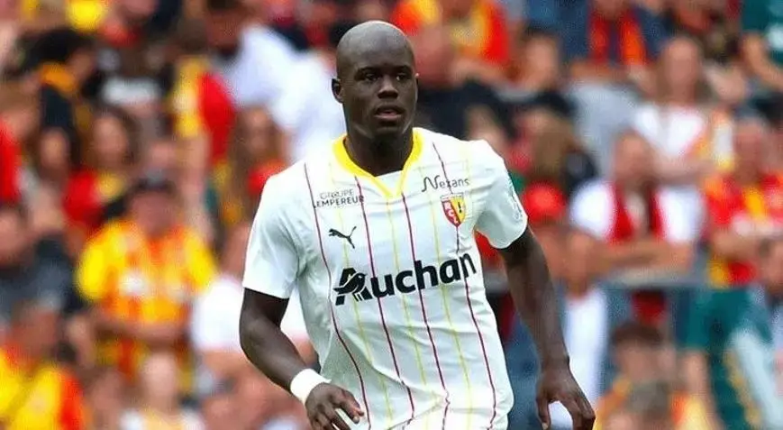 Fenerbahçe'de rota stopere döndü! Sarr sesleri