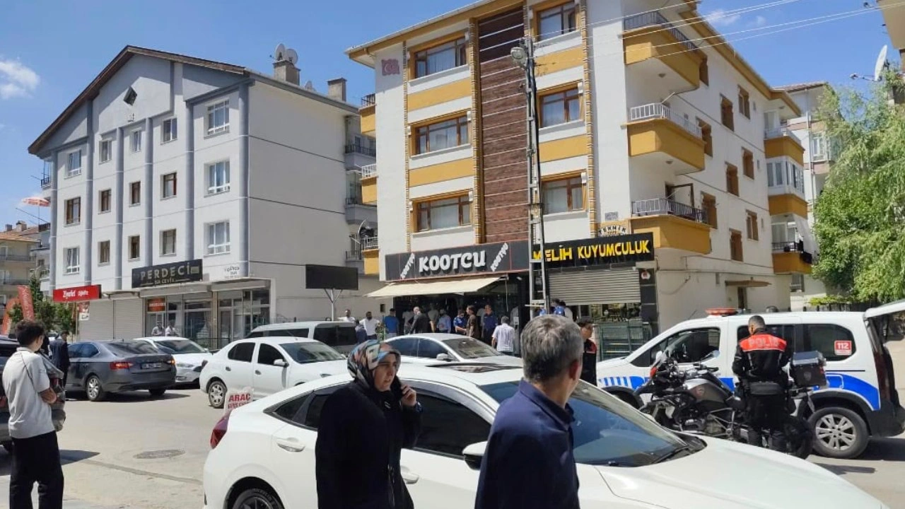 İnternetten 'soygun nasıl yapılır?' diye arattı, 2 saatte yakayı ele verdi!