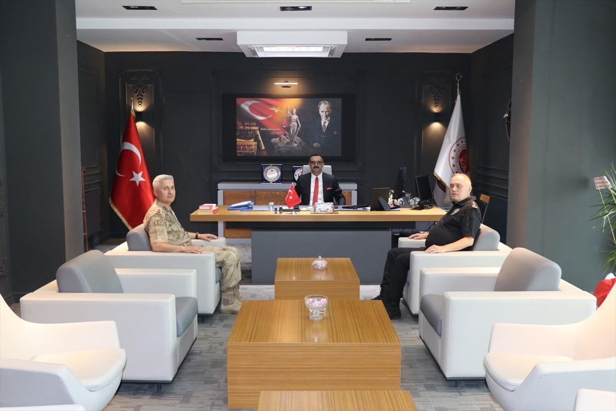 Bitlis Cumhuriyet Başsavcısı Kandemir'e hayırlı olsun ziyaretleri