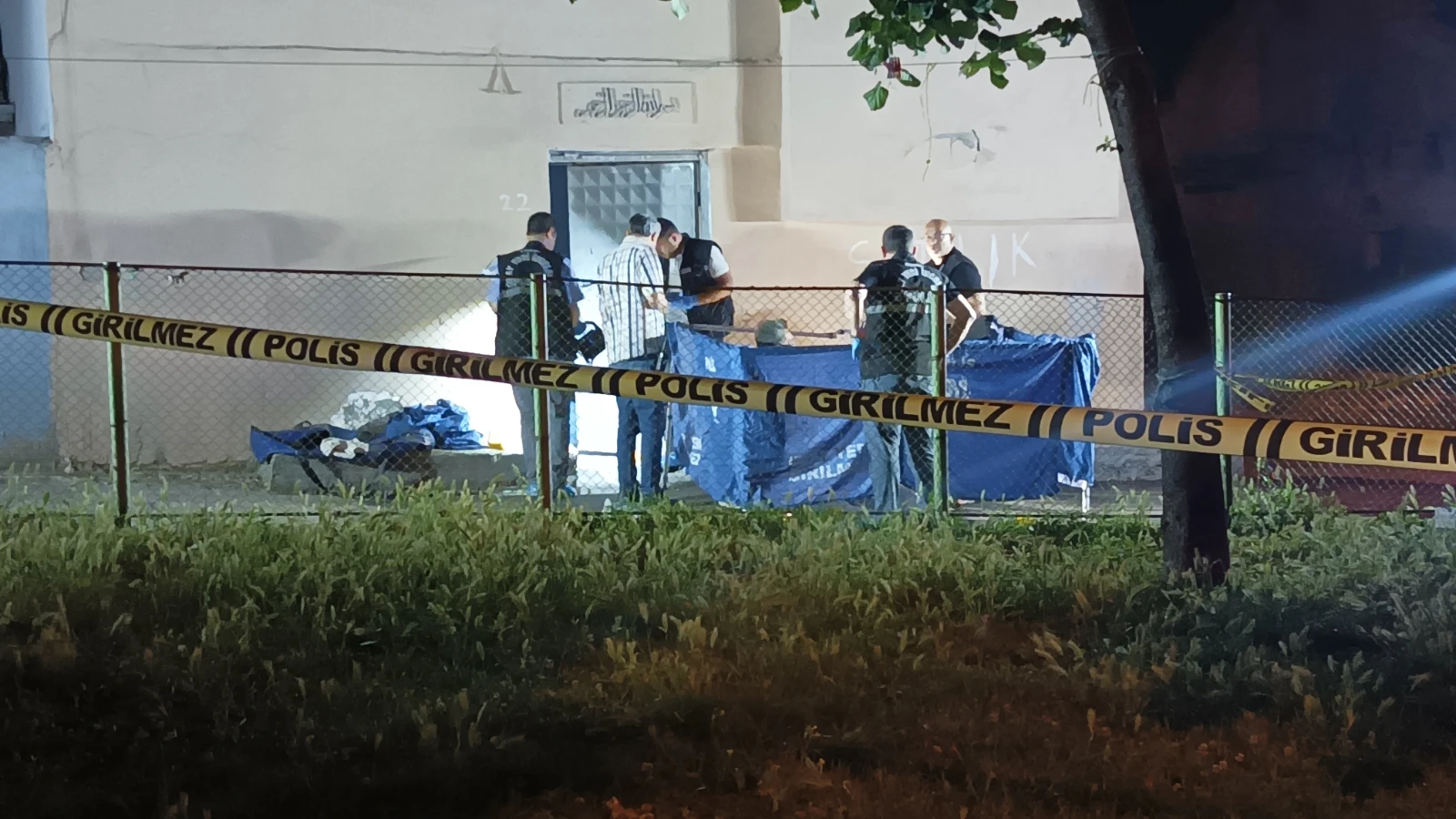 Bursa'da silahlı kavga: Karı-koca yaşamını yitirdi