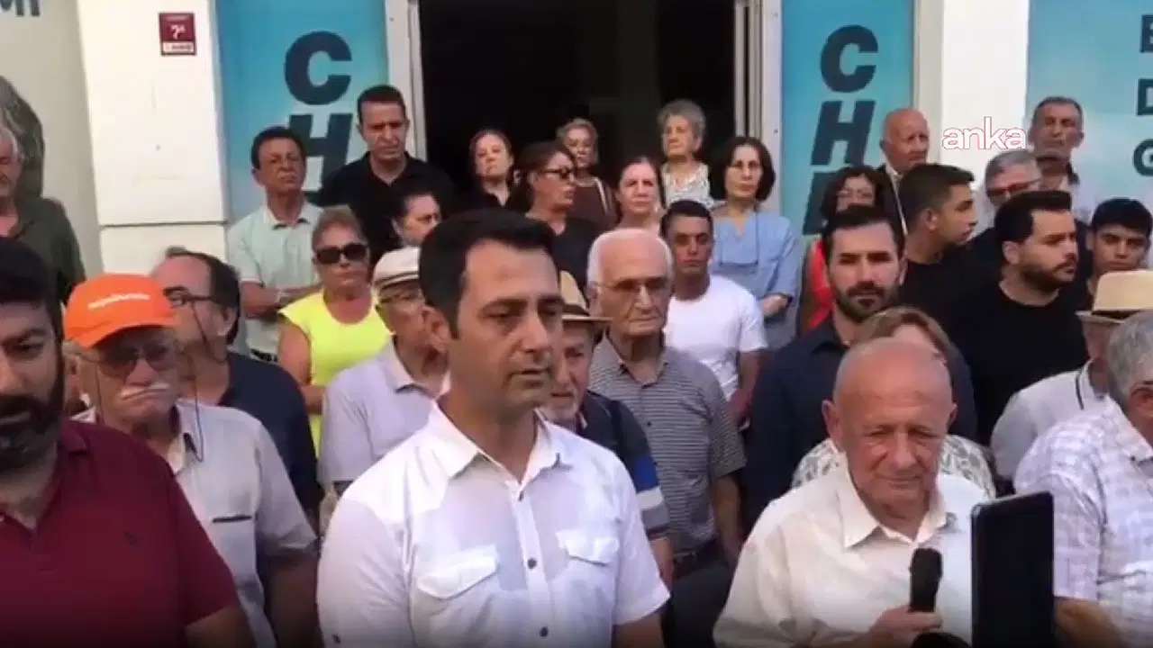Erzin Belediye Başkanı Elmasoğlu CHP’den istifa ederek YENİ Parti'ye geçti