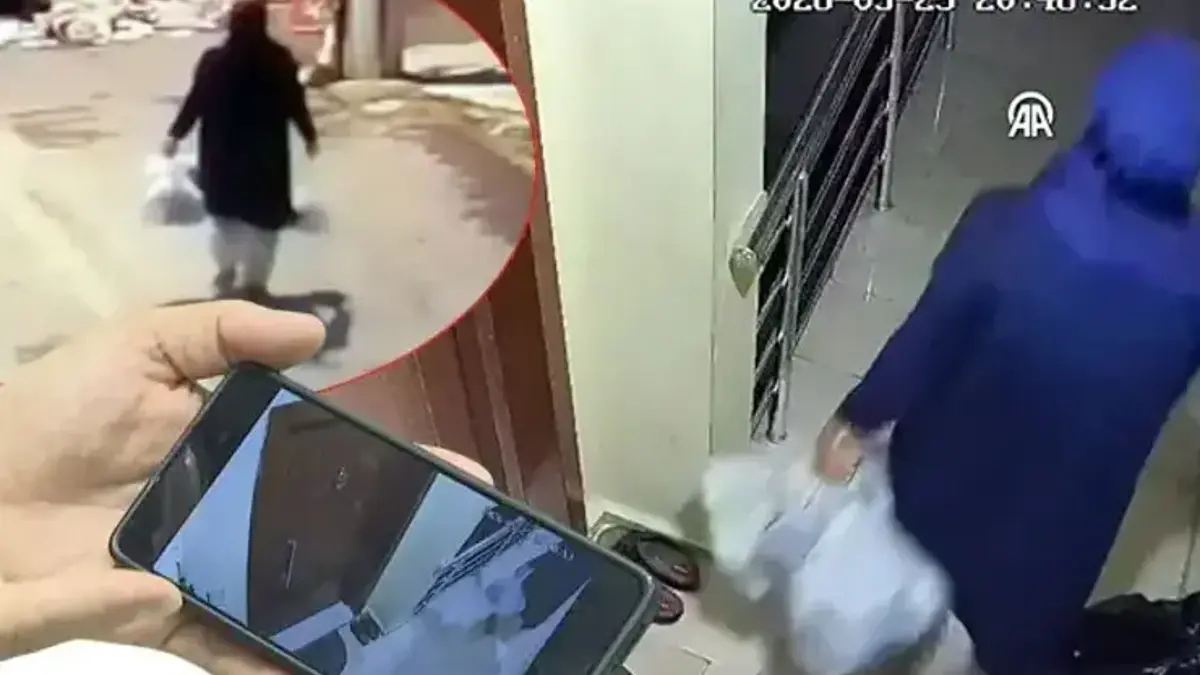 İzmir'de akılalmaz olay! Mutfaktaki poşeti çöp sanıp attı, içinden servet çıktı