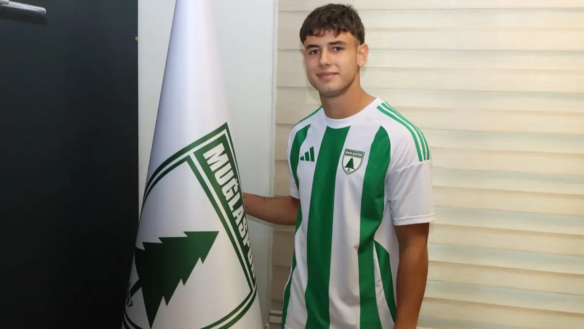 Muğlaspor'dan gençlik aşısı: Baran Ekiz ile sözleşme imzalandı