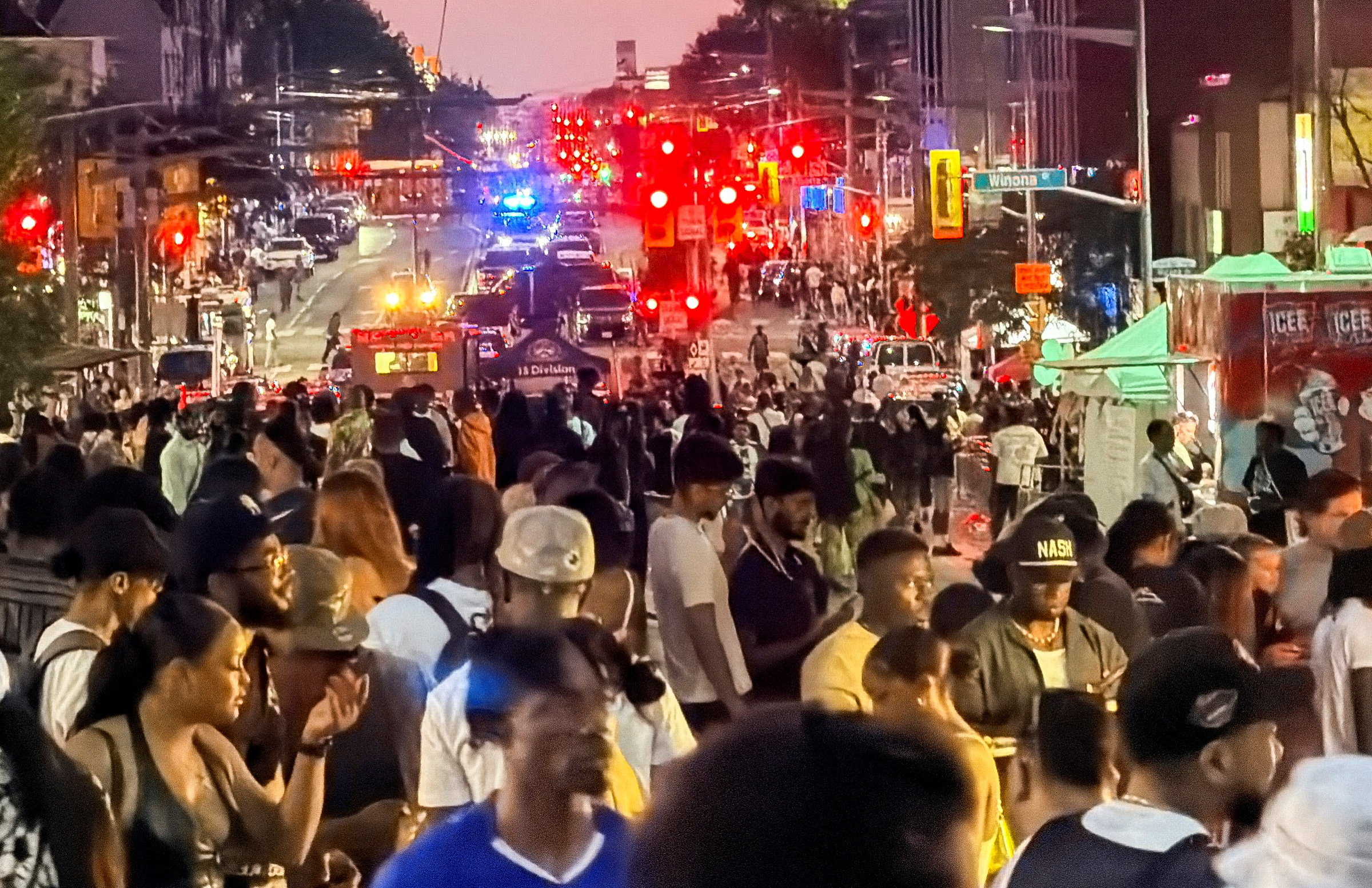 Toronto'da festivale silahlı saldırı. 2 kişi öldü
