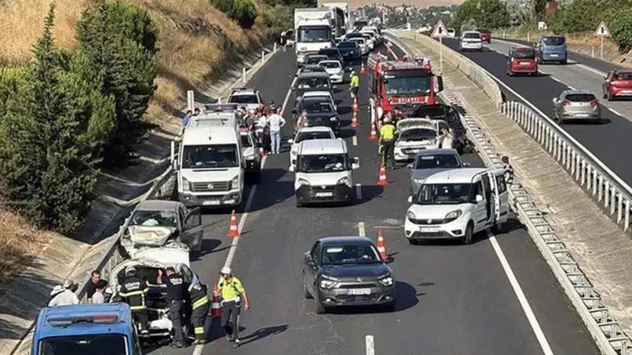 Tekirdağ'da 7 aracın karıştığı zincirleme kaza; 1 yaralı