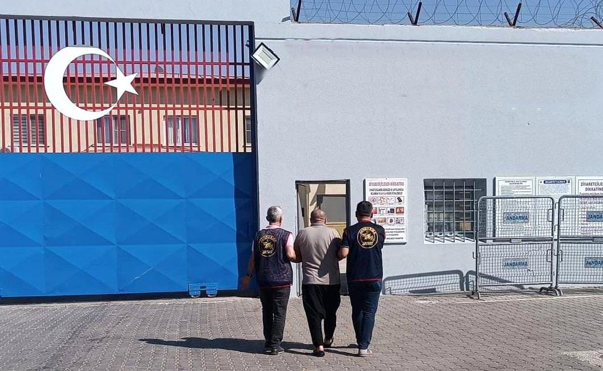 Kesinleşmiş 10 yıl cezayla aranan şahıs yakalandı