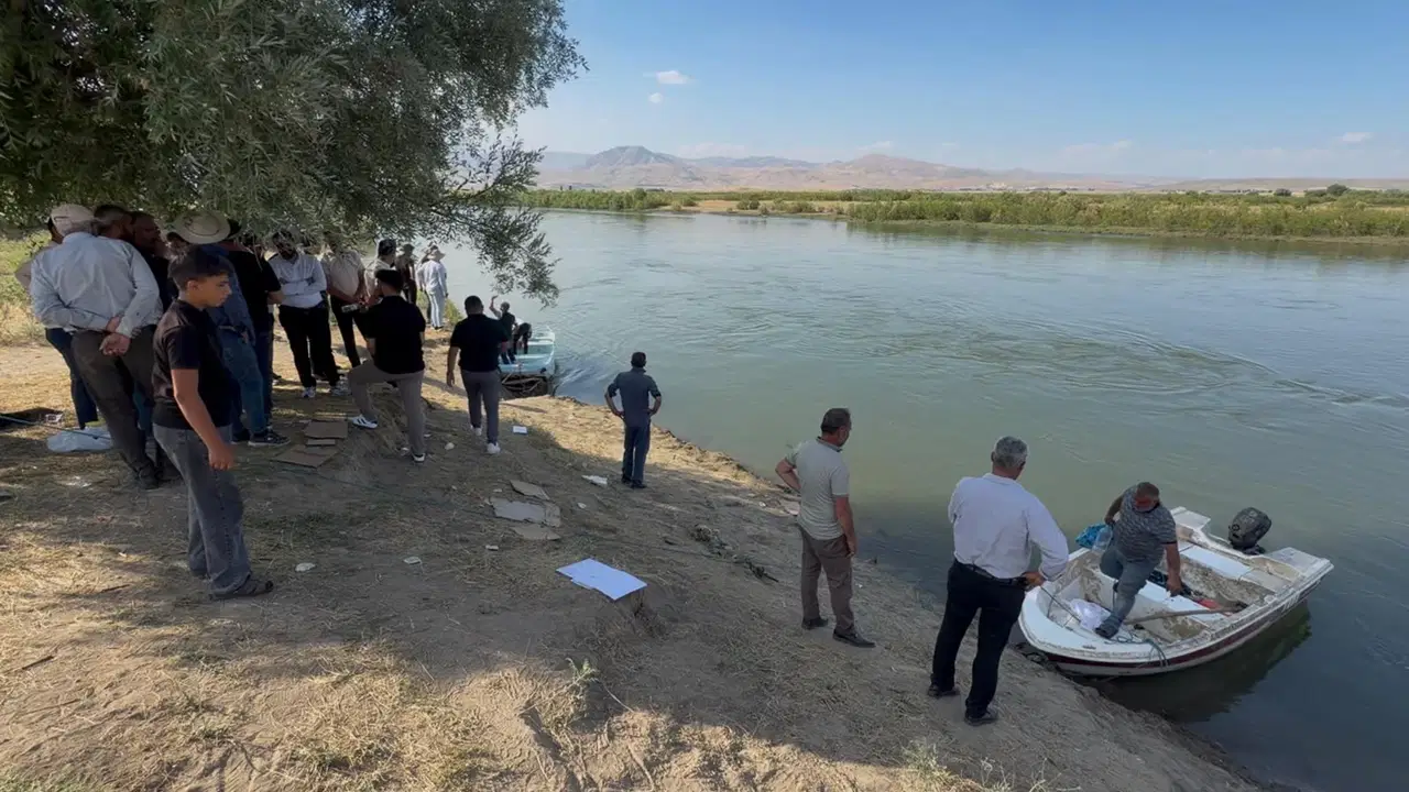 10 yaşındaki Berat, Murat Nehri'nde kayboldu: Arama çalışması başlatıldı