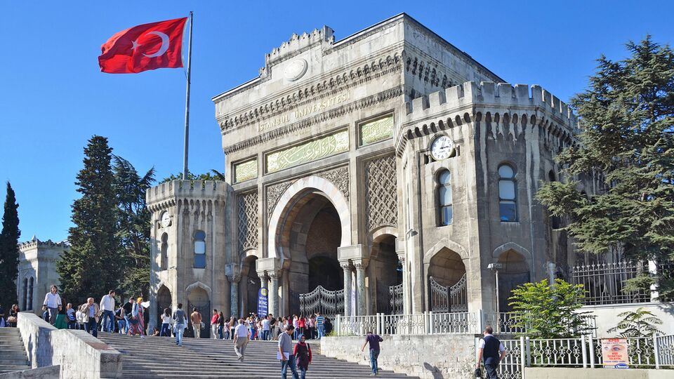 Üniversitelerden atılanlara af öngören teklif TBMM’ye sunulacak