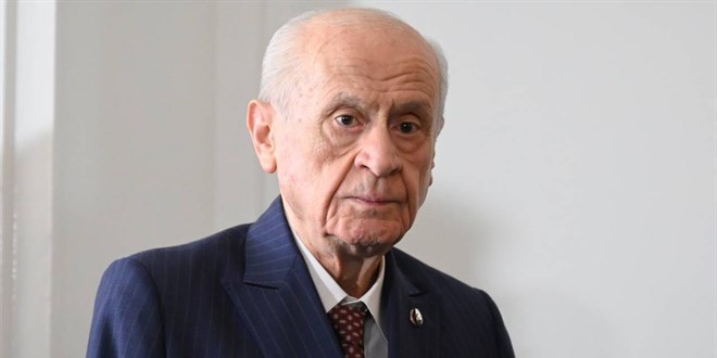 Bahçeli'den CHP açıklaması: Olaylar sokağa taşıp kanunsuzluğa dönüşmemeli