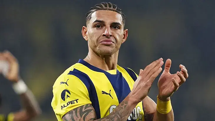 Fenerbahçe'den Diego Carlos açıklaması: Sağlık kontrolüne katılmadı
