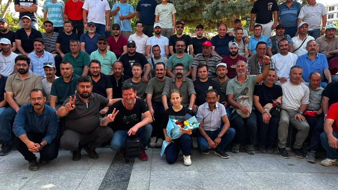 İşçilerin direnişi sonuç verdi: Milyonluk alacaklar ödendi
