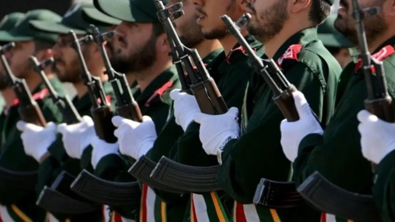 İran'dan sınırda kara harekatı hazırlığı