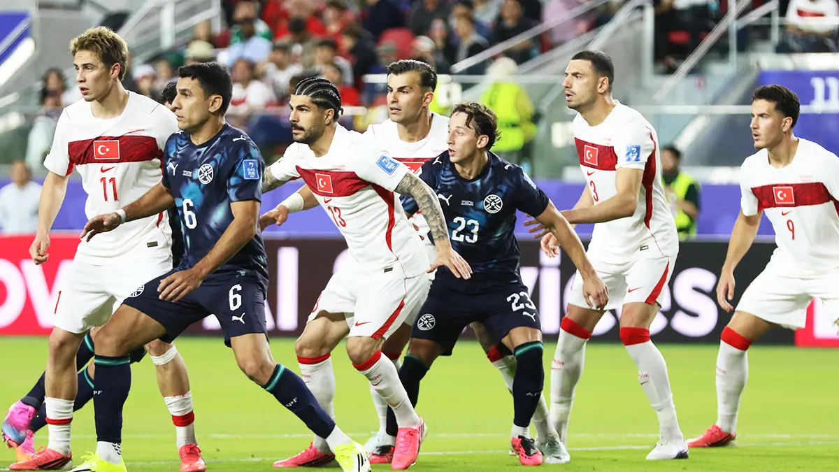 Paraguay basınından olay yorum: Sözde güçlü takım Türkiye...
