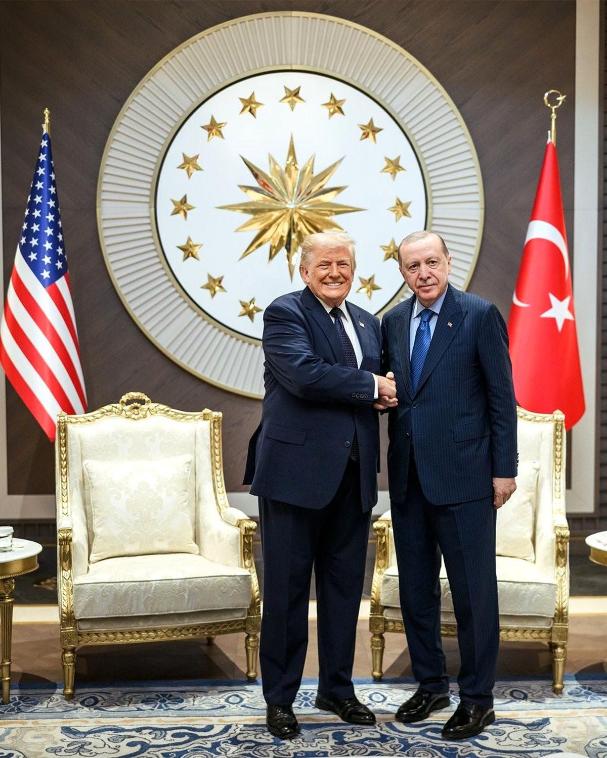 Beyaz Saray, Trump ile Cumhurbaşkanı Erdoğan'ın fotoğrafını paylaştı