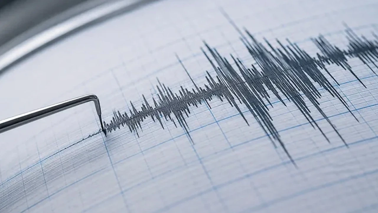 Son dakika: Elazığ'da korkutan deprem!