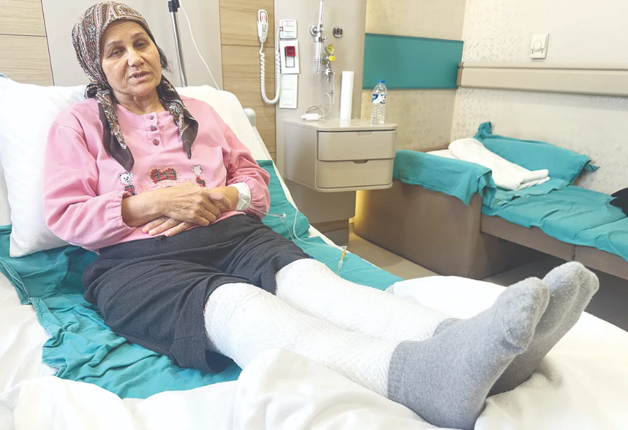 Çevrenin tavsiyesiyle şifa diye kullandı: Diz ağrısı için sardığı ot, Sati teyzenin bacaklarını yaktı