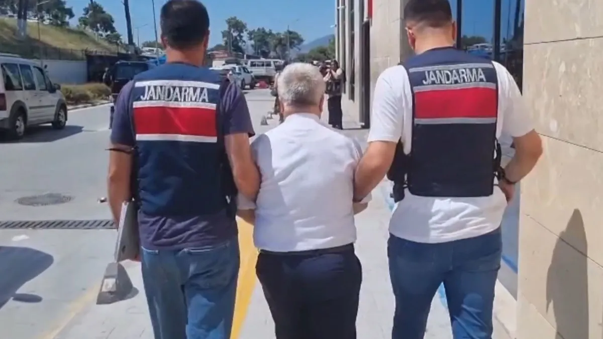22 ilde eş zamanlı FETÖ operasyonu: 51 kişi tutuklandı
