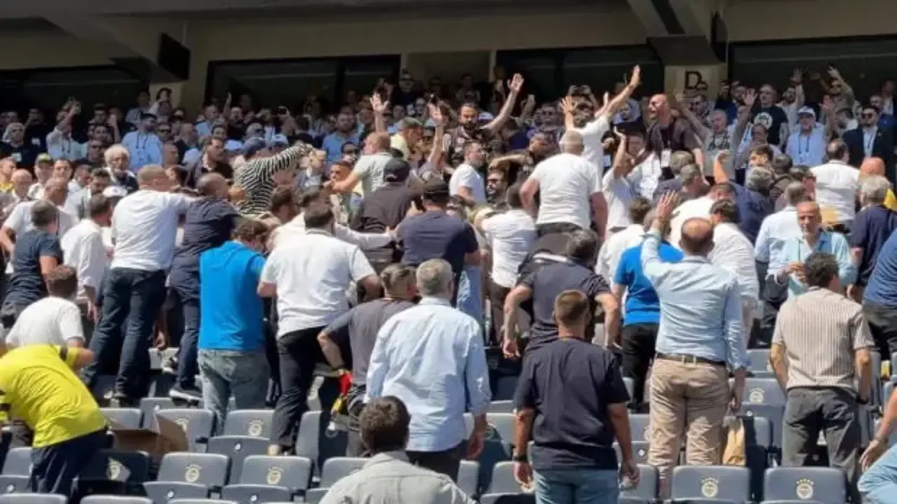 Son dakika... Fenerbahçe'nin güncel borcu açıklandı! Yönetim ibra edildi mi?