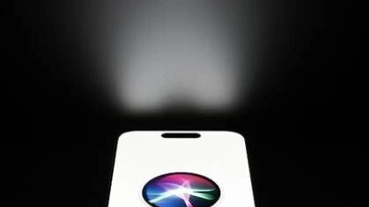 Apple'dan dev yapay zeka hamlesi: Siri iPhone'u kendi kendine kullanacak