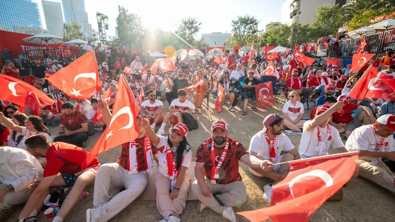 Los Angeles’ta Türkiye rüzgârı zafer coşkusuyla taçlandı