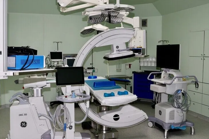 Daviva Sağlık Grubu, ilk özel hastanesini 1 milyar liralık yatırımla Avcılar'da açtı