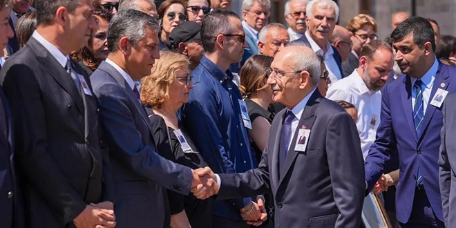 CHP'de iki kritik tarih