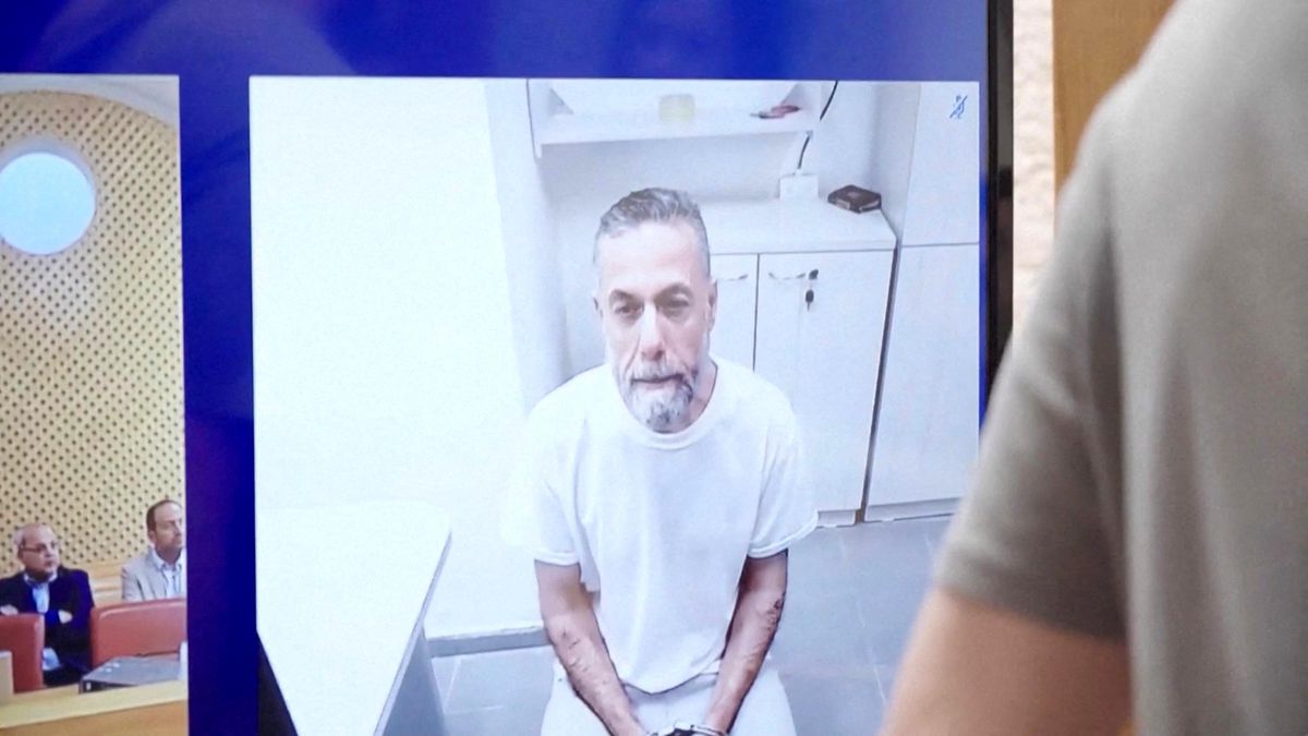 Filistinli doktor Ebu Safiya'nın gözaltında işkence gördüğü iddiası: Avukatı 'Cehennemde yaşıyorum' dedi